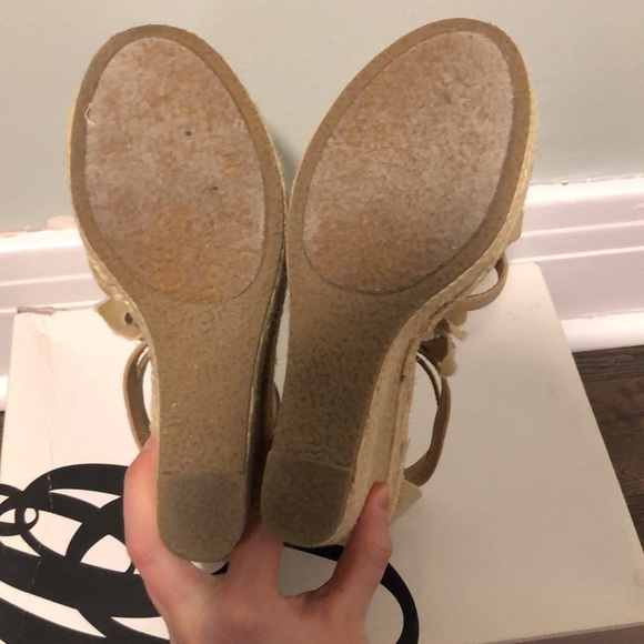 Nine West floral design wedges - Picture 9 of 9